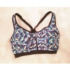 Victoria's Secret VSX front zip sports bra